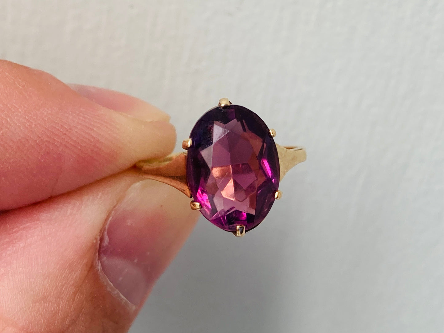 Vintage 9ct Gold Amethyst Ring