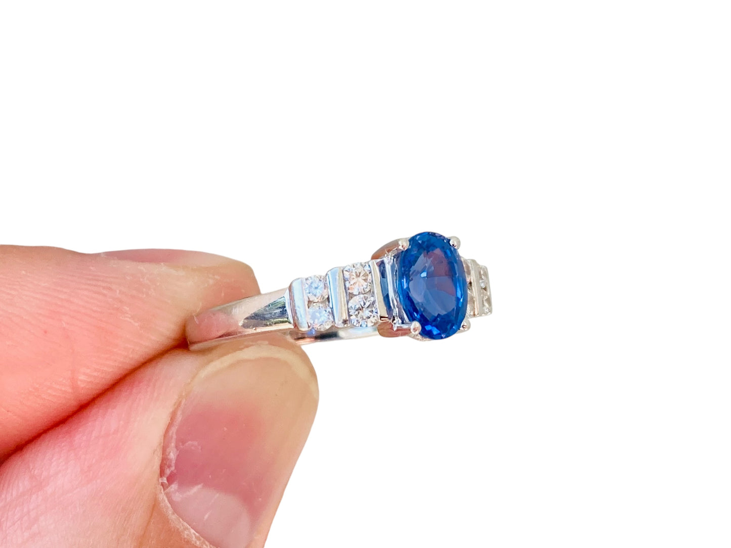 18ct Gold Ceylon Blue Sapphire & Diamond ILIANA Ring