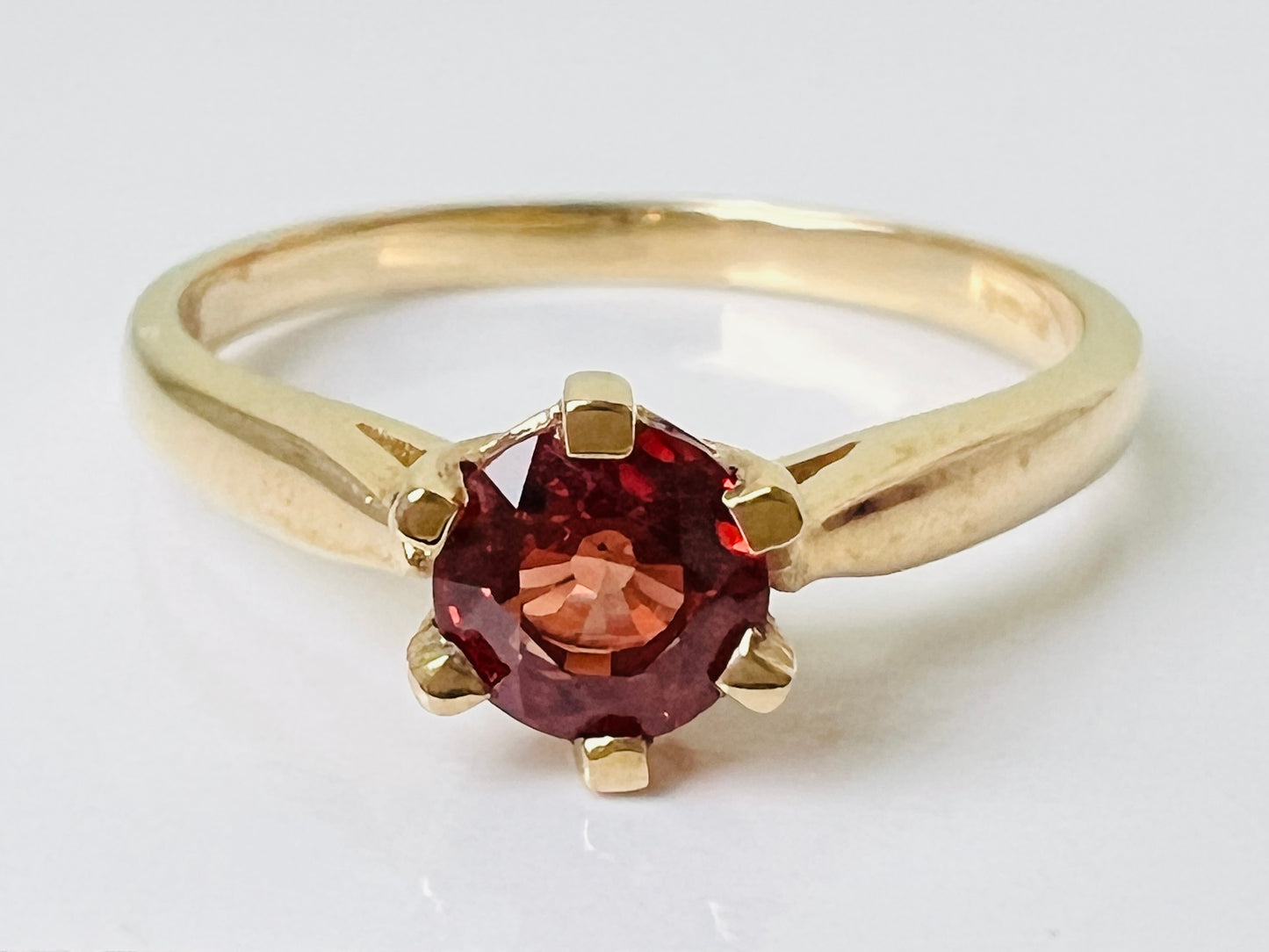 9ct Gold Ruby Ring