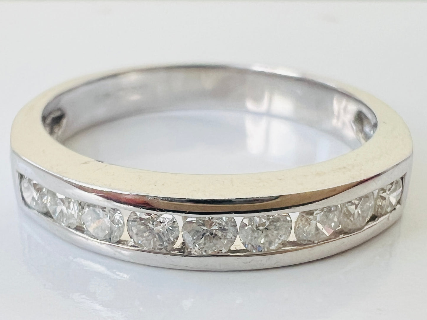 18ct Gold Nine-Stone Diamond Ring
