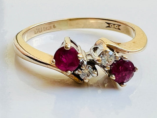 Vintage 9ct Gold Ruby & Diamond Ring