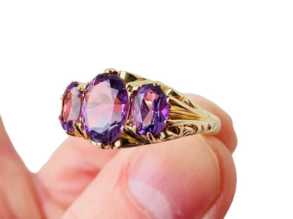Vintage 9ct Gold Amethyst Ring