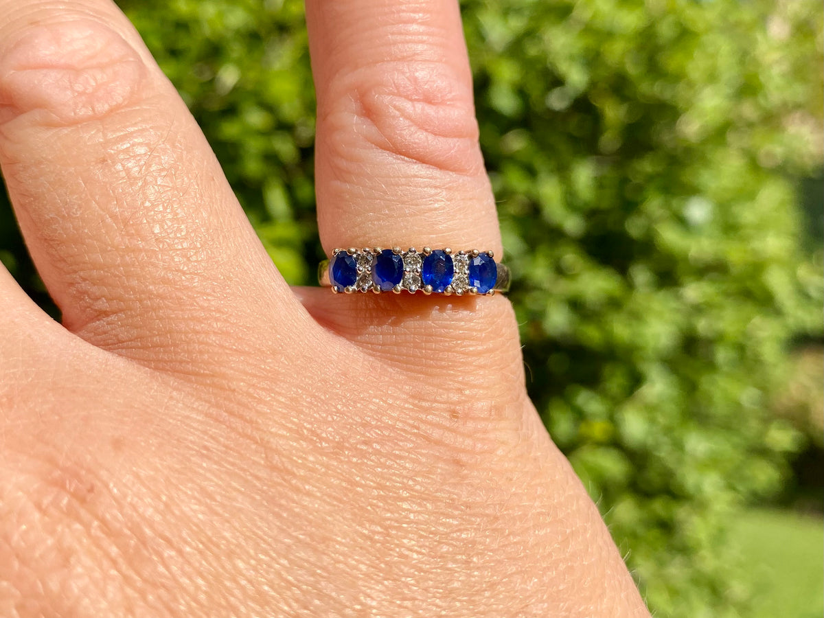 9ct Gold Sapphire & Diamond Ring