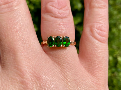 9ct Gold Diopside Ring
