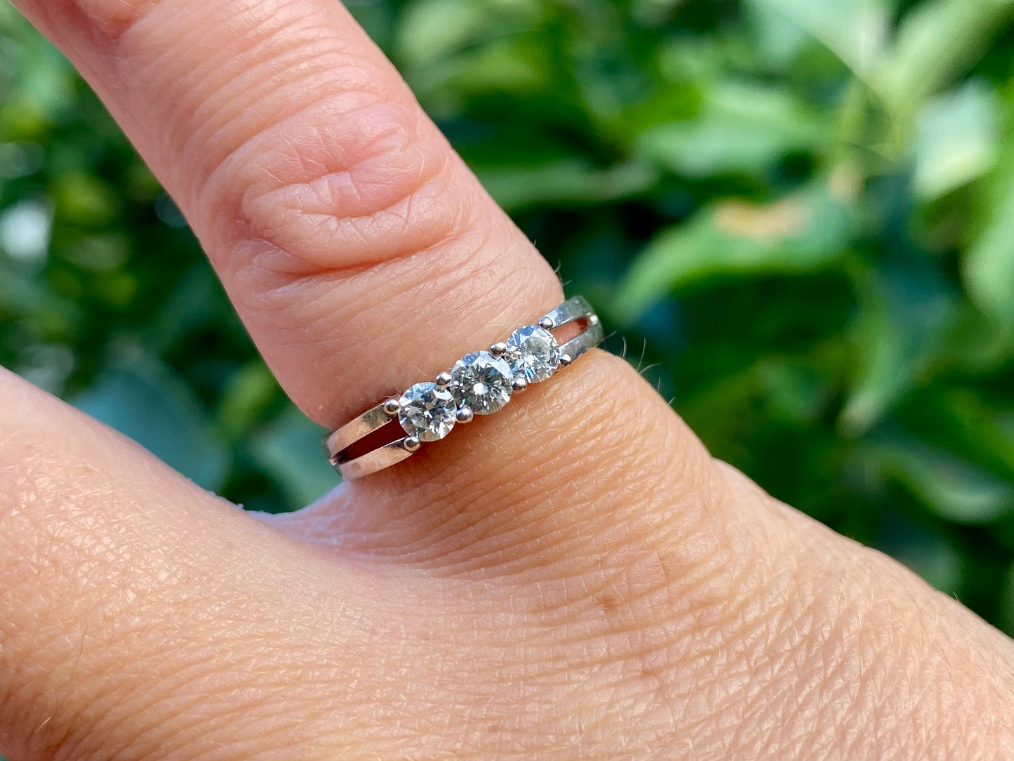 18ct Gold Three-Stone Diamond Ring