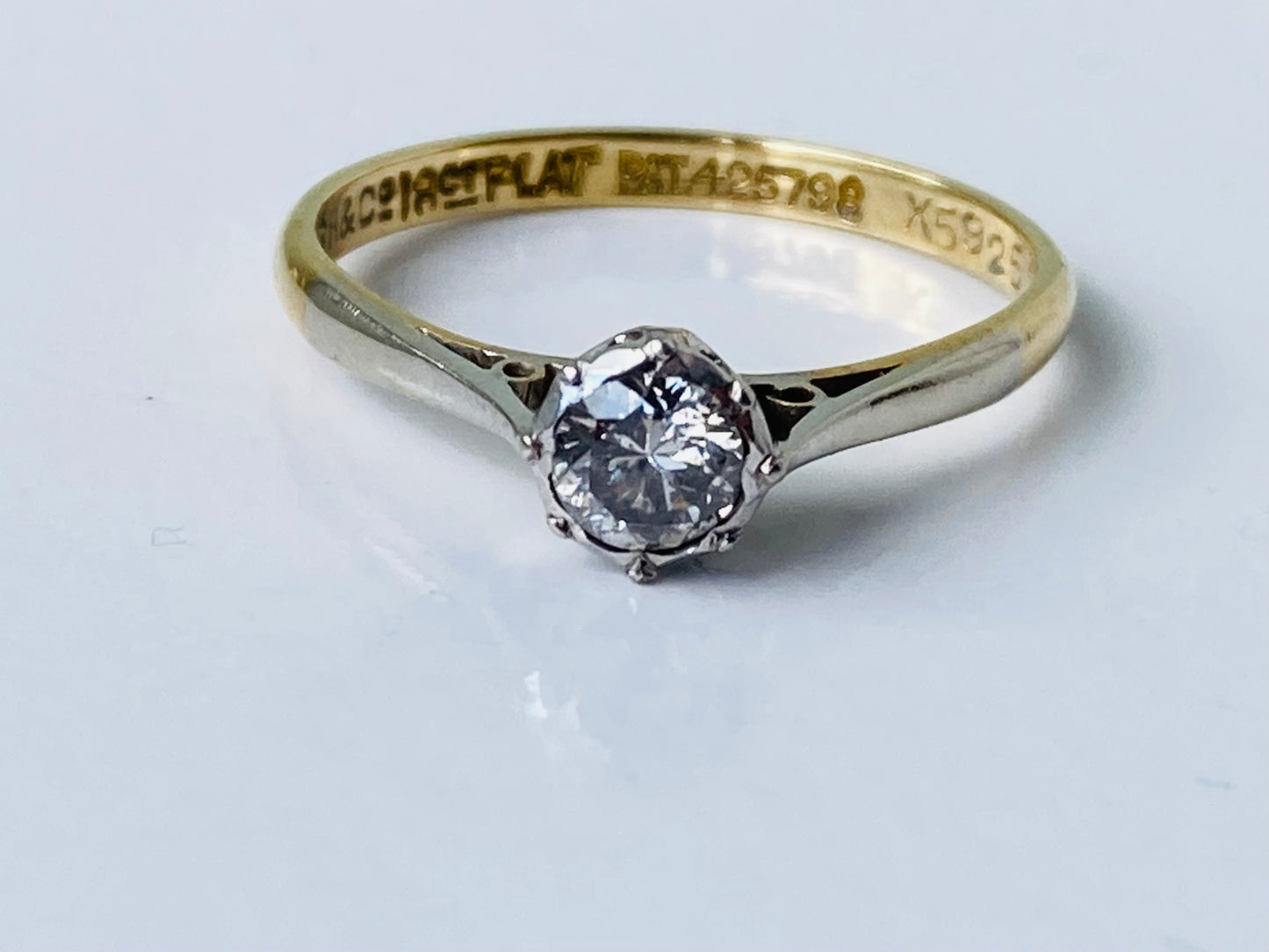 Antique 18ct Gold Solitaire Diamond Ring