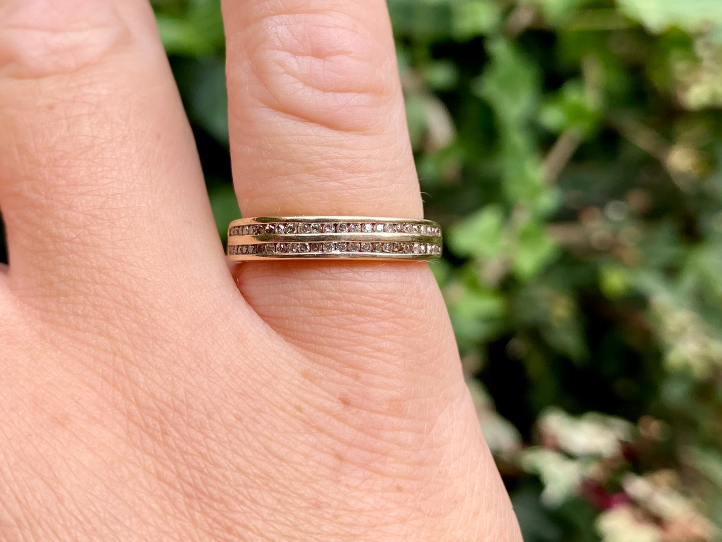 9ct Gold Diamond Ring