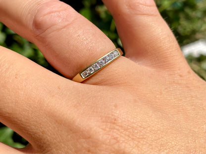 18ct Gold Seven-Stone 0.25ct Diamond Ring