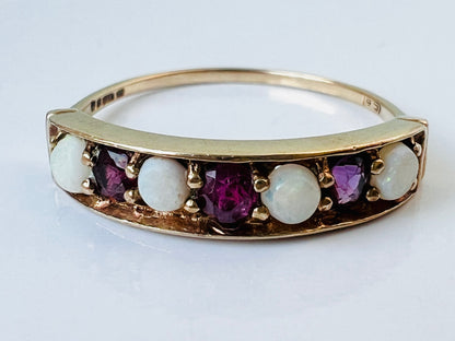 Vintage 9ct Gold Ruby & Opal Ring