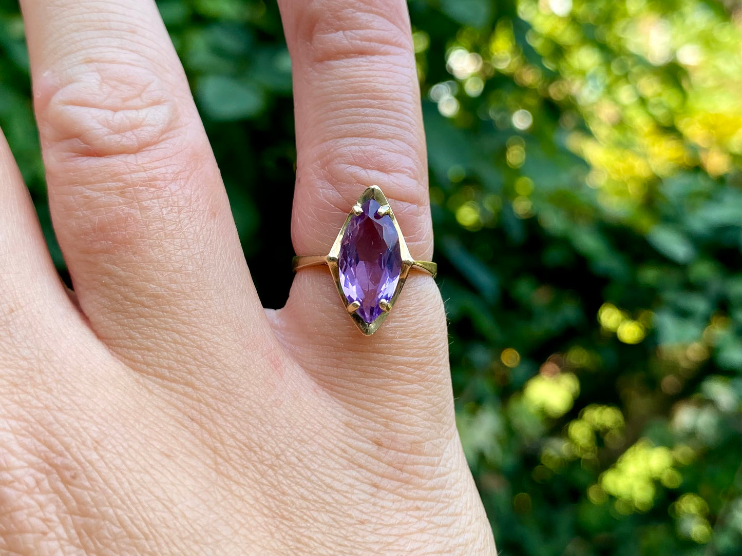 Vintage 9ct Gold Amethyst Ring