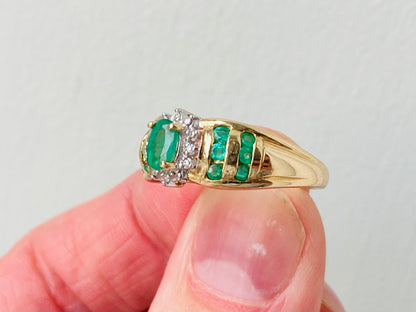 14ct Gold Emerald & Diamond Ring