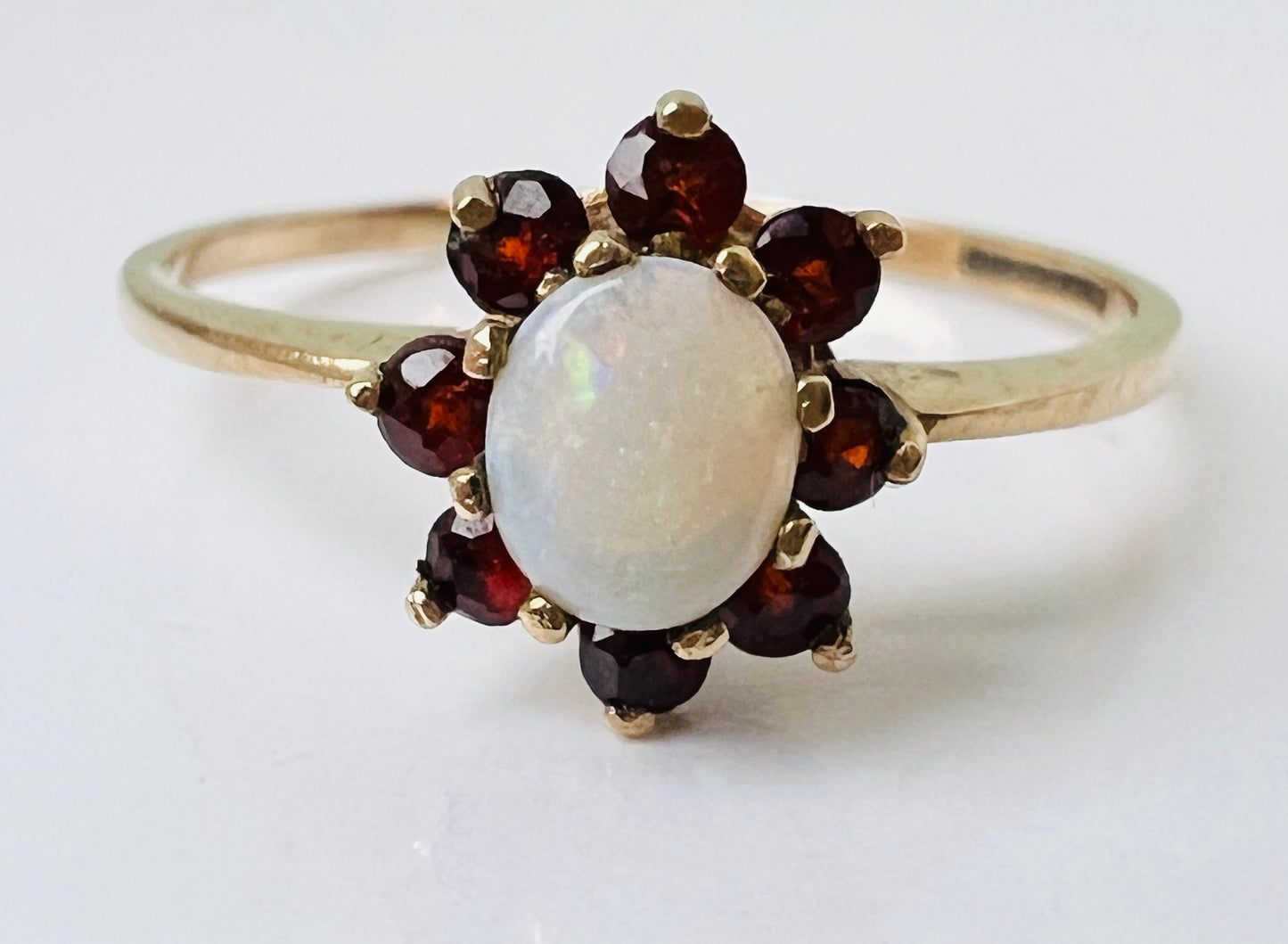 Vintage 9ct Gold Opal & Garnet Ring