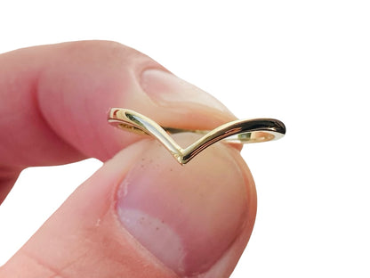 9ct Gold Diamond Wishbone Ring