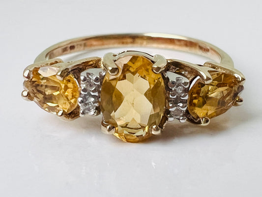 9ct Gold Citrine & Diamond Ring