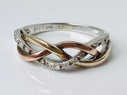 9ct Gold Diamond Ring