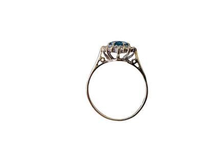 Vintage 9ct Gold Topaz & Diamond Ring