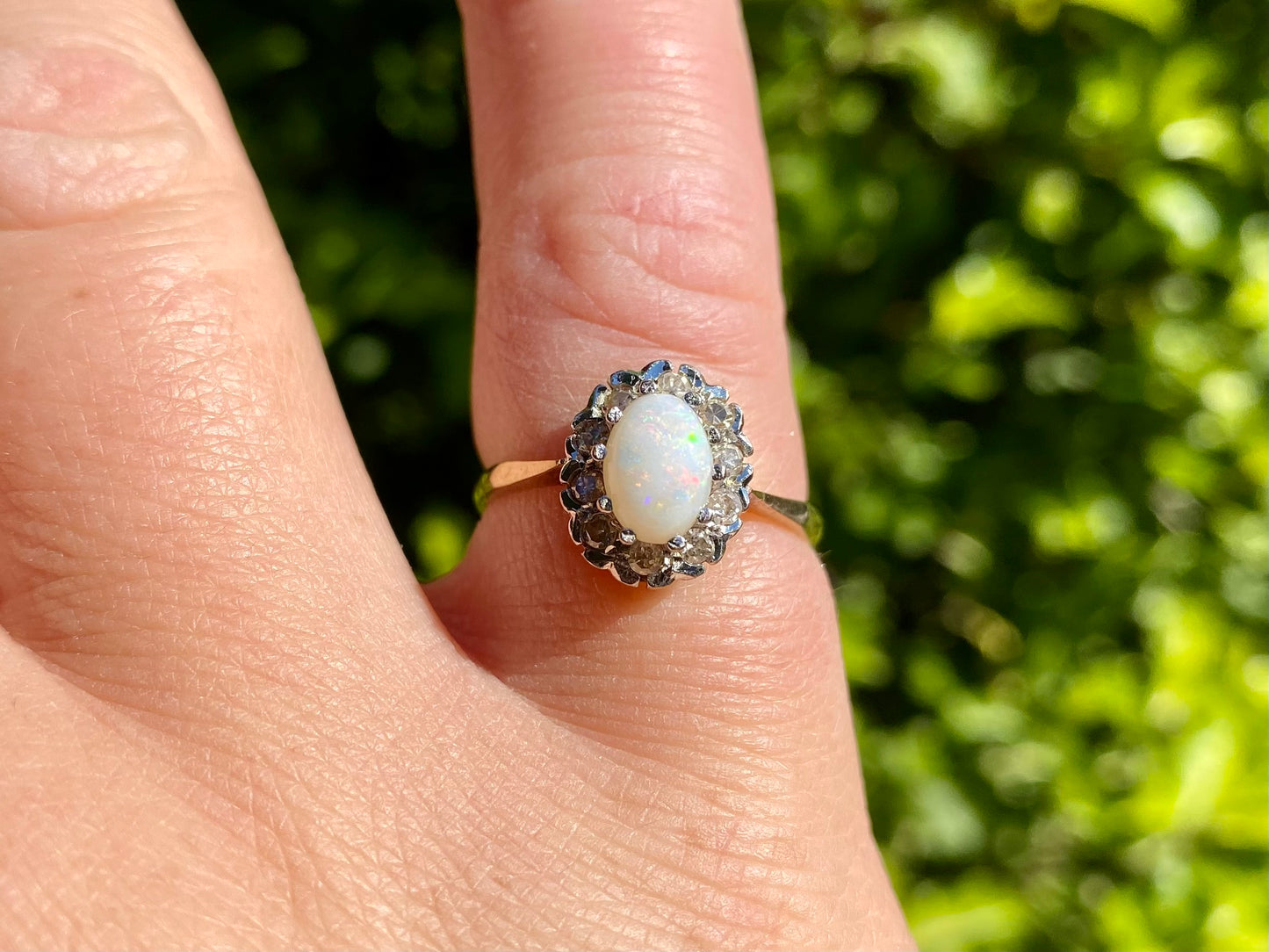 Vintage 9ct Gold Opal & Diamond Ring