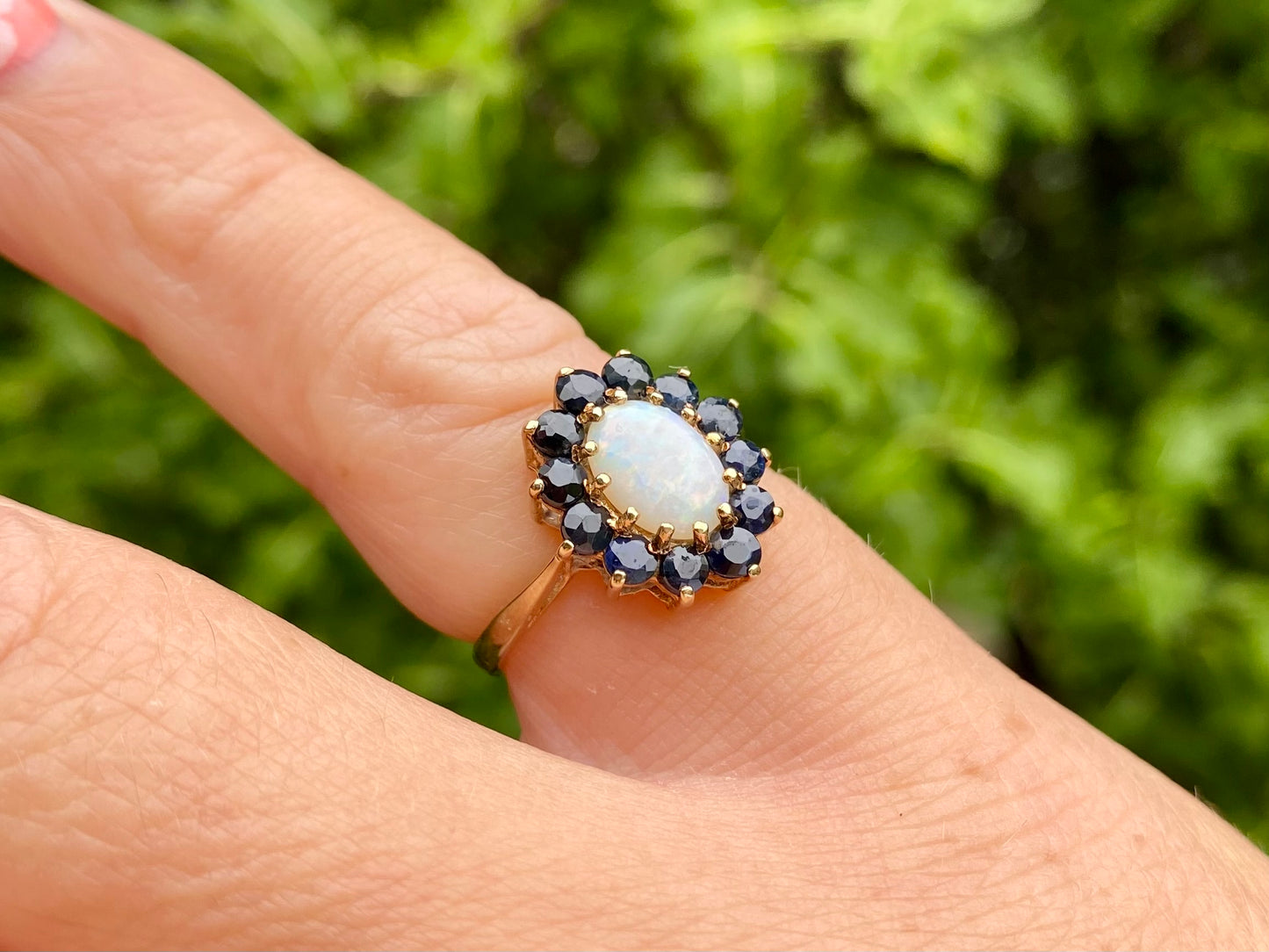 Vintage 9ct Gold Opal & Sapphire Ring