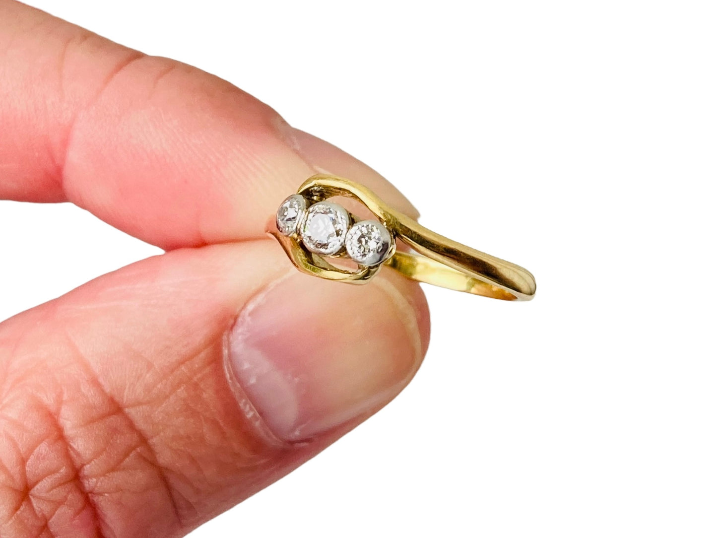 Antique 18ct Gold Three-Stone Diamond Ring
