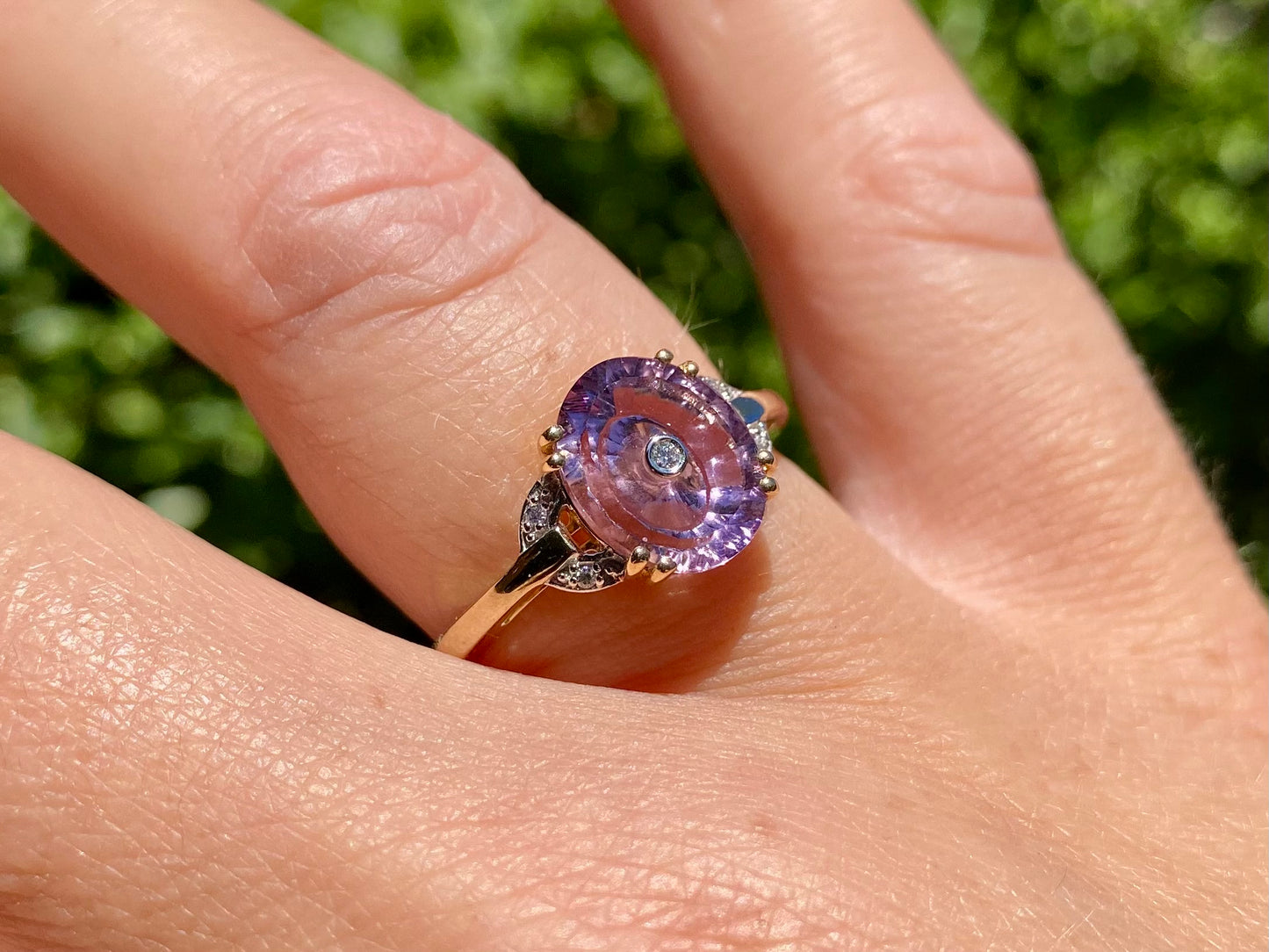 9ct Gold Lehrer Amethyst & Diamond Ring