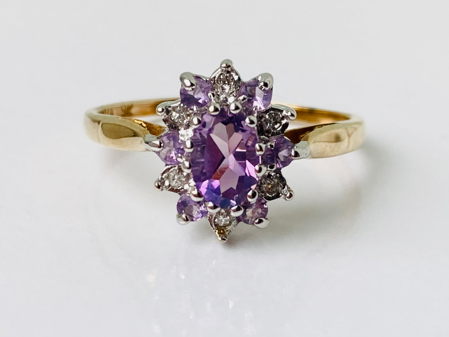 9ct Gold Amethyst & Diamond Ring