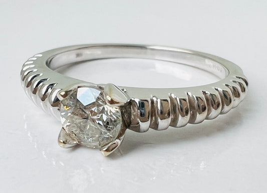 9ct Gold Diamond Ring