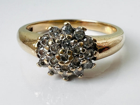 9ct Gold Diamond Cluster Ring