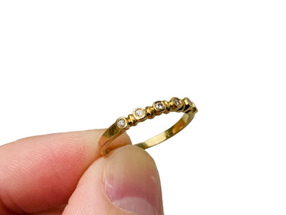 18ct Gold Diamond Ring