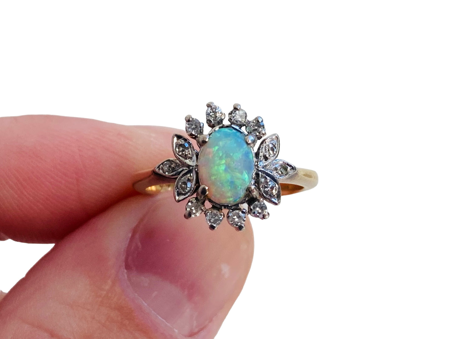 18ct Gold Opal & Diamond Ring