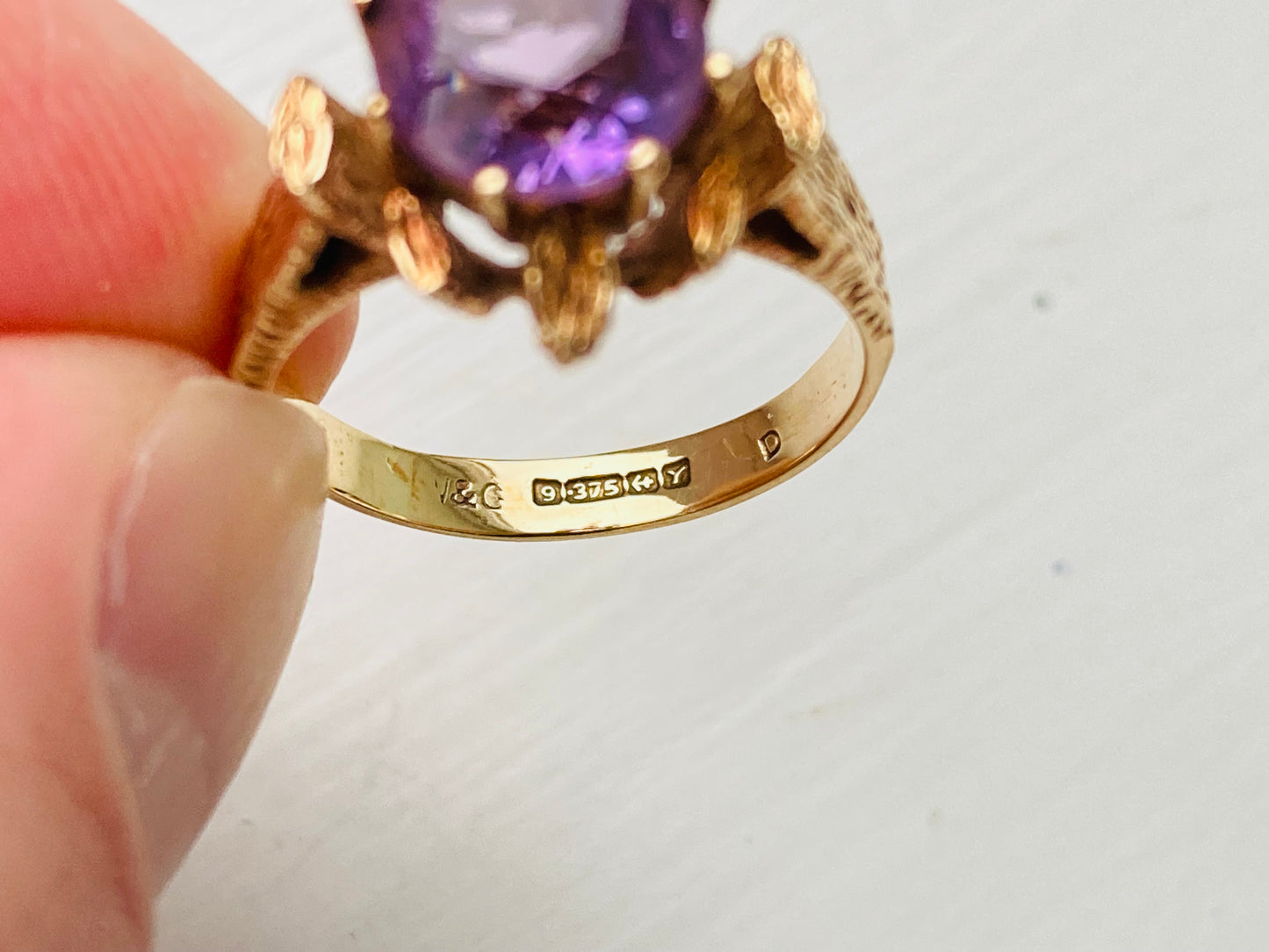 Vintage 9ct Gold Amethyst Ring