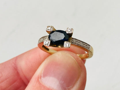 9ct Gold Sapphire & Diamond Ring