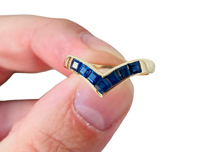14ct Gold Sapphire Wishbone Ring