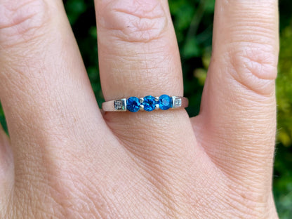9ct Gold Apatite & Diamond Ring