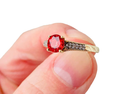 9ct Gold Tourmaline & Diamond Ring