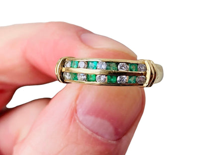 9ct Gold Emerald & Diamond Ring