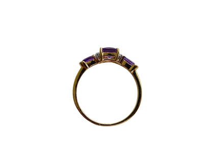 9ct Gold Amethyst & Diamond Ring