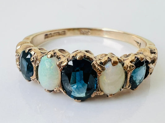 Vintage 9ct Gold Opal & Sapphire Ring