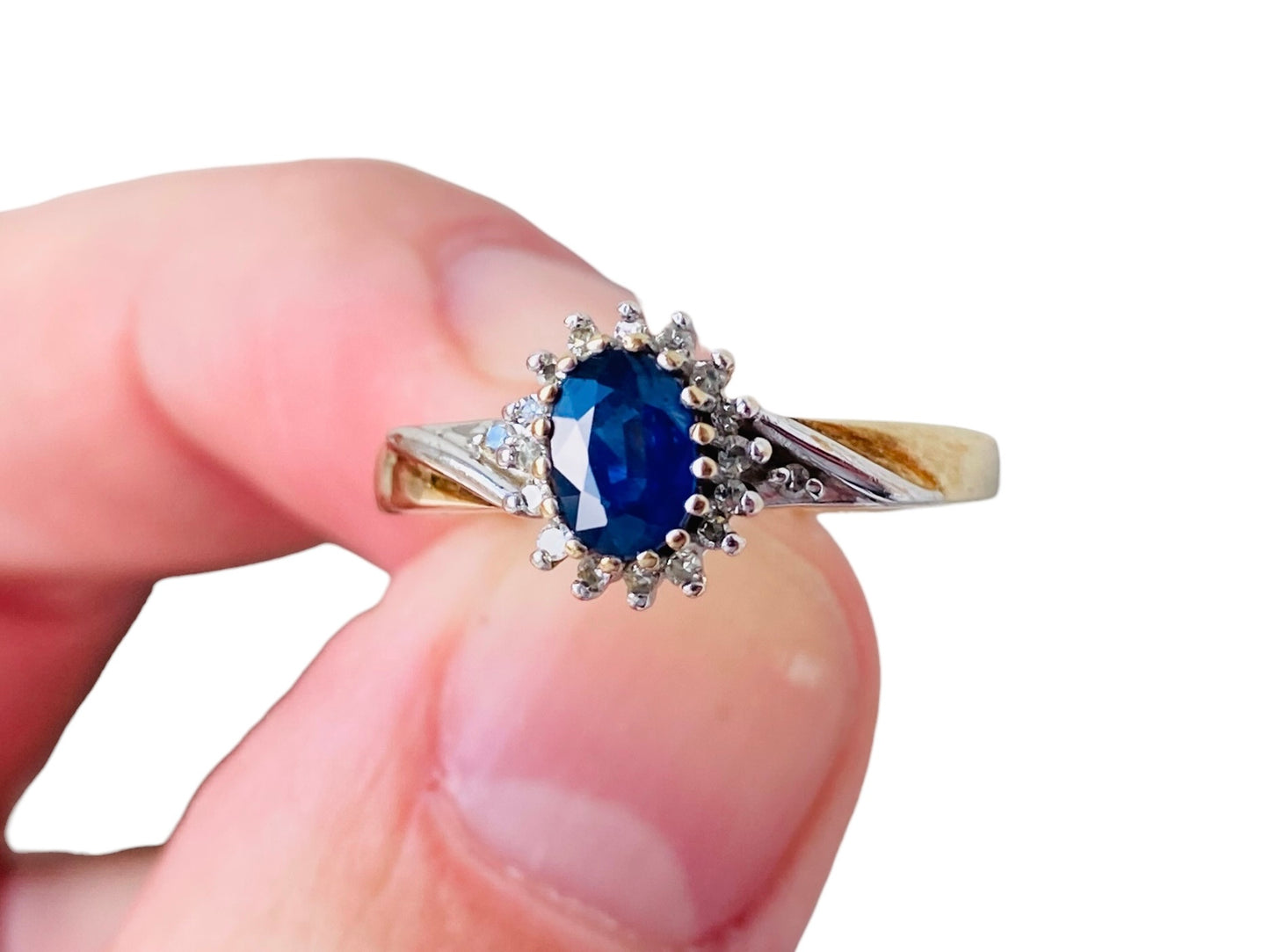 9ct Gold Sapphire & Diamond Ring