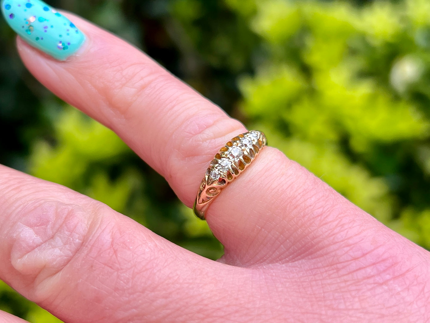 Antique 18ct Gold Diamond Ring