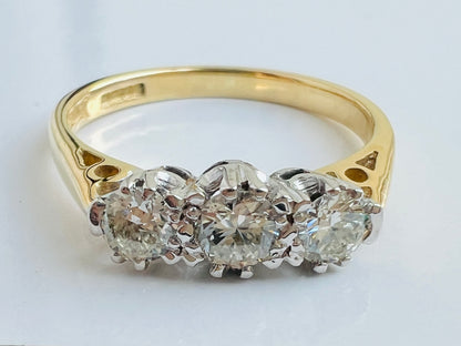 Vintage 18ct Gold Three-Stone Diamond Ring