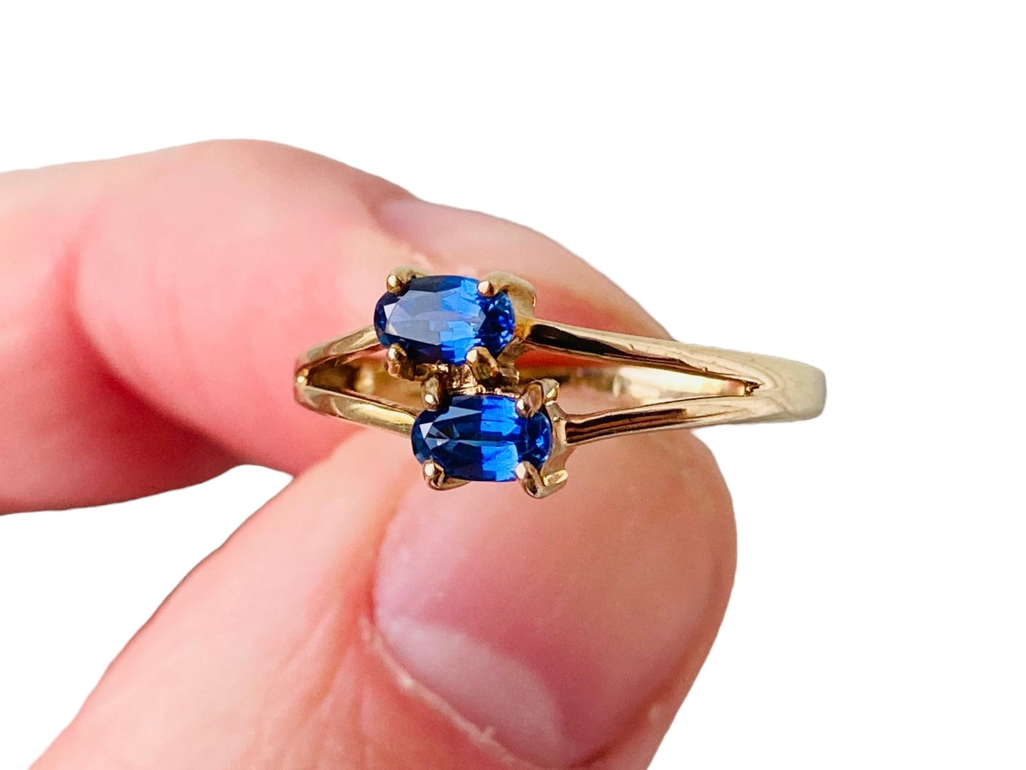 9ct Gold Sapphire Ring