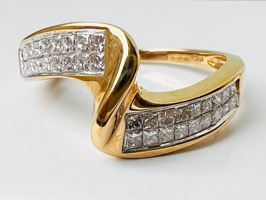 18ct Gold Diamond Ring