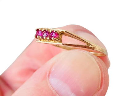 Vintage 9ct Gold Ruby Ring