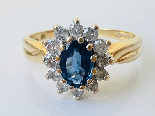 18ct Gold Sapphire & Diamond Ring