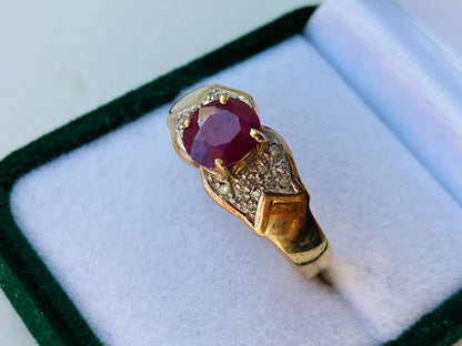 9ct Gold Ruby & Diamond Ring