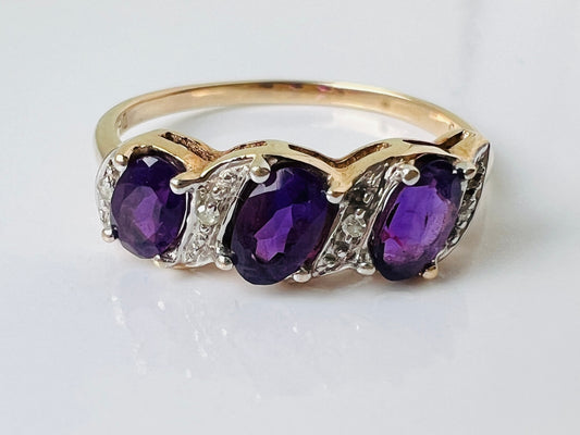 9ct Gold Amethyst & Diamond Ring