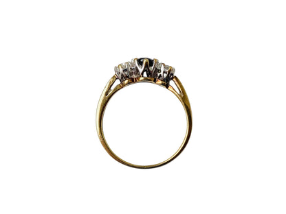 9ct Gold Sapphire & Diamond Ring