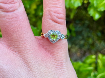 9ct Gold Peridot & Diamond Ring