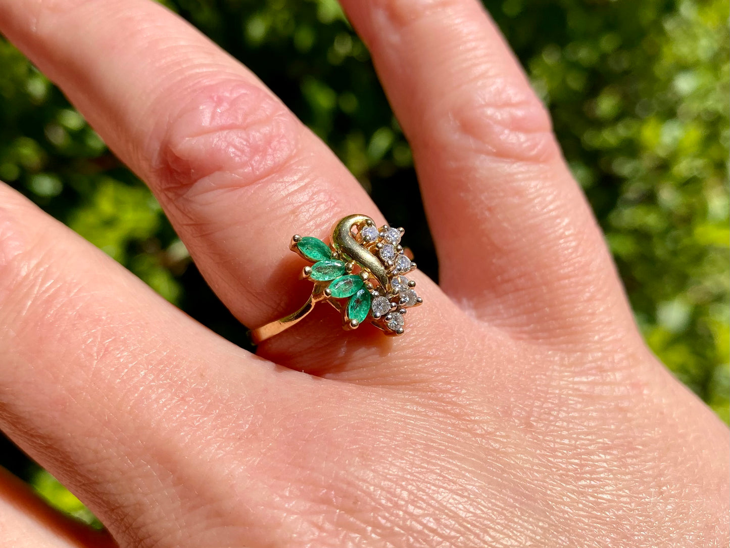 14ct Gold Emerald & Diamond Ring