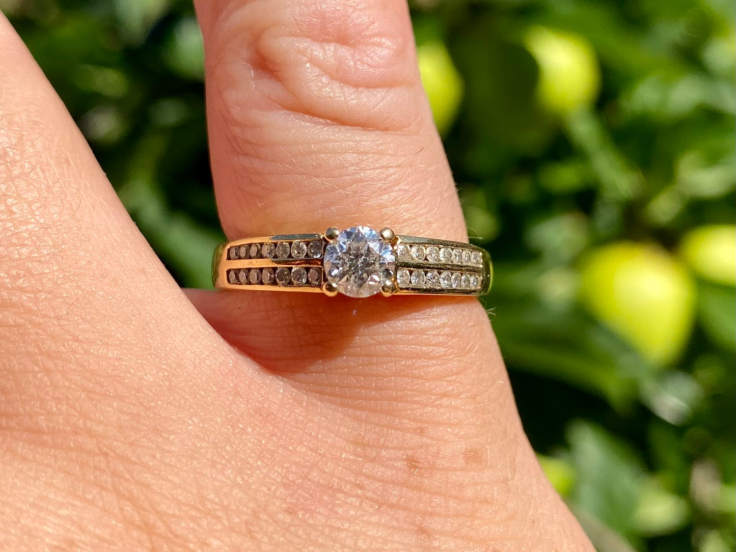 18ct Gold 0.74ct Diamond Ring